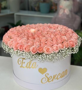 pembe gül arajmanı